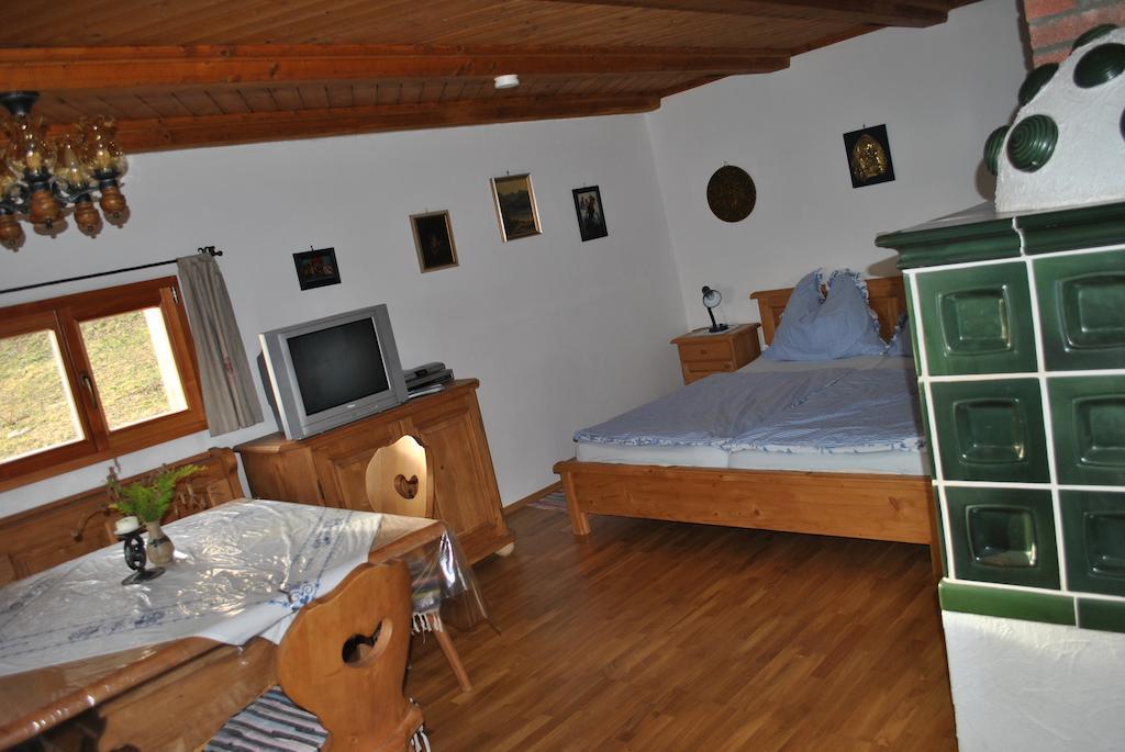 Vila Schlintl-Hof Liebenfels Pokoj fotografie